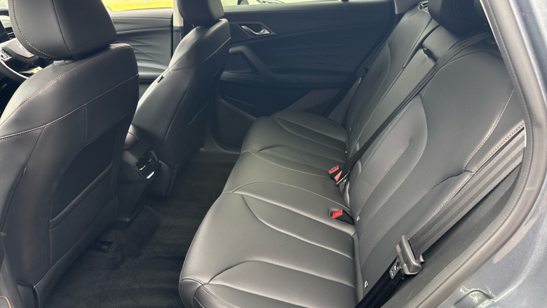 MG HS 1.5 T-GDI Trophy 5dr Petrol Hatchback